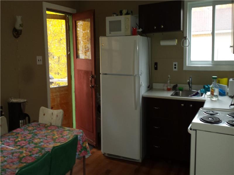 McChesney Northshore Acres Kirkland Lake Cottage Rental GL26719
