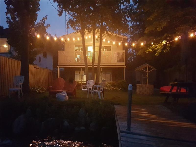 Lakefront Cedar Haven Elmvale Cottage Rental DI26850