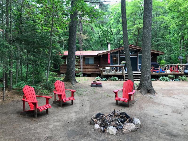 Spacious Cottage in Haliburton Wilberforce Cottage Rental GL26851