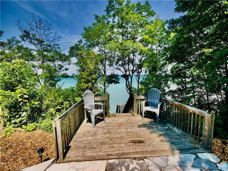 Grand Bend Lakehouse Lakefront Grand Bend Cottage Rental PL26866