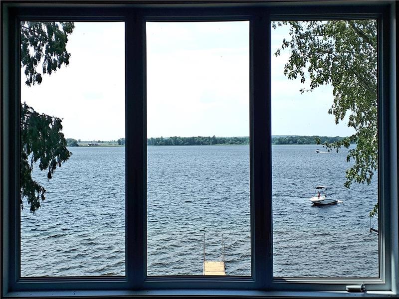 Beautiful Waterfront Cottage Come Cobden Cottage Rental GL27836