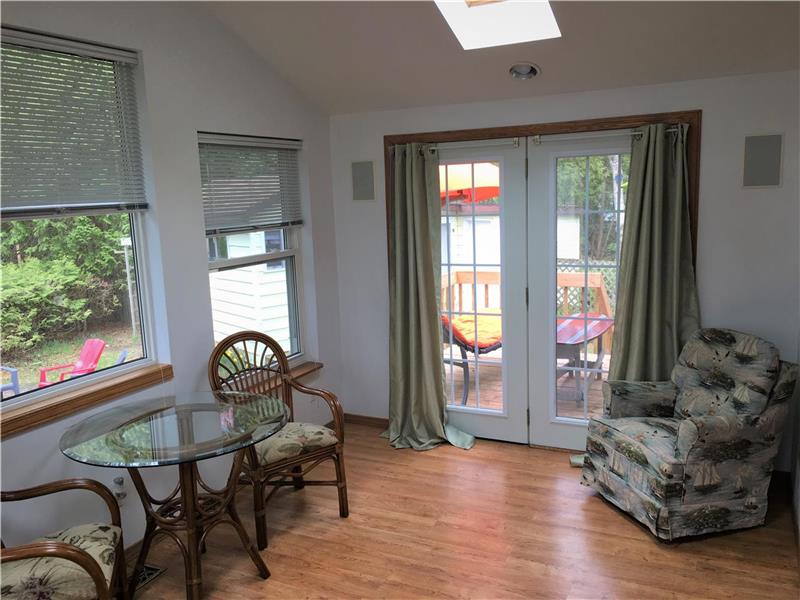 Three Bears' Cottage in Sauble Sauble Beach Cottage Rental GL27958