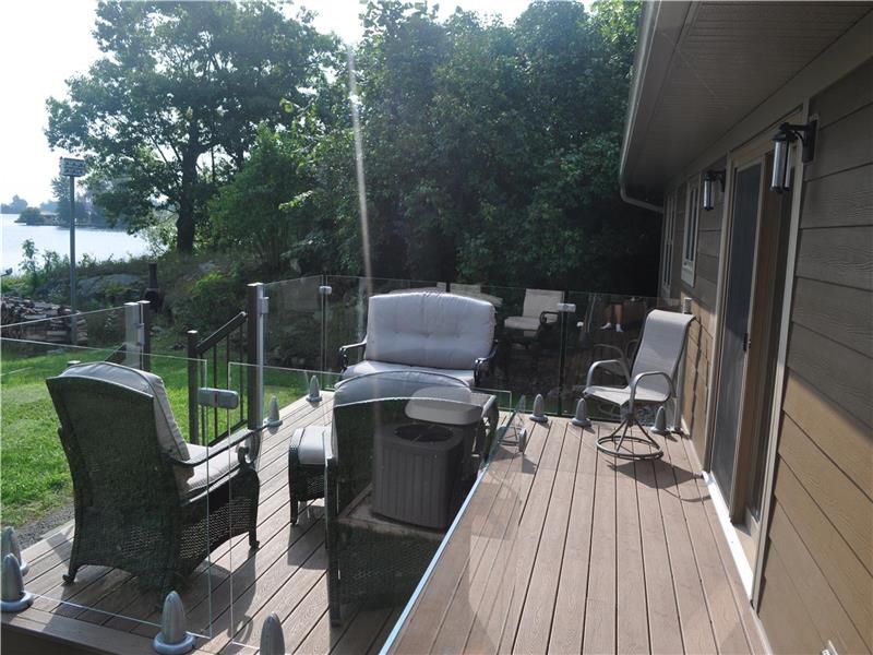 Private Island Cottage! 1 Waterlily Gananoque Cottage Rental DI