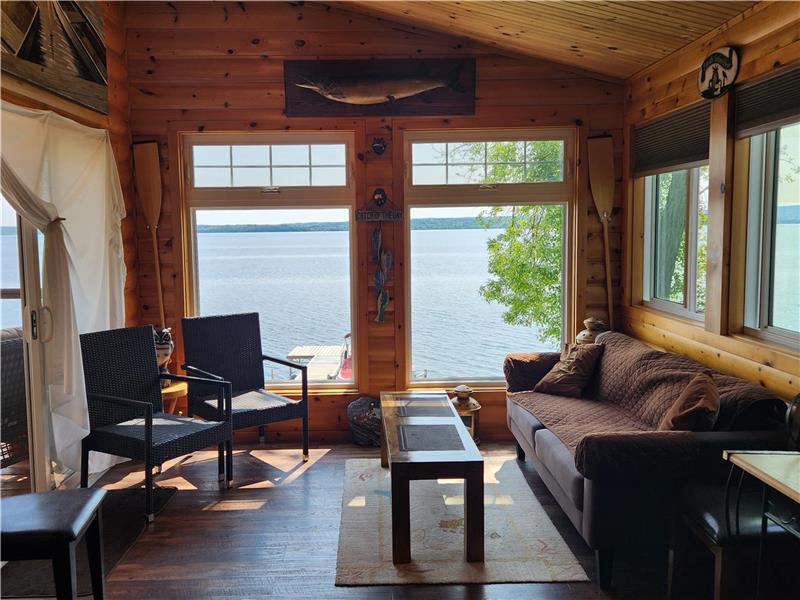 waterfront Rice lake cottages for Rice Lake Cottage Rental PL28097