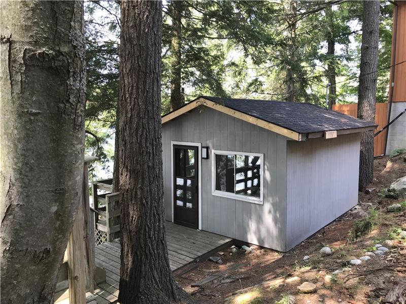 Paddler's Rest Kingston Cottage Rental GL28830 CottagesInCanada