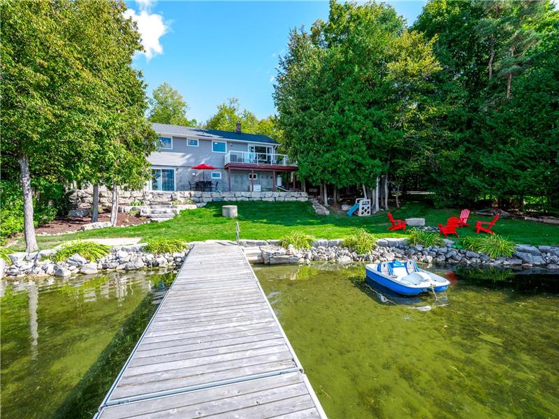Cedar Shores Lake House Lakefield Cottage Rental GL28978