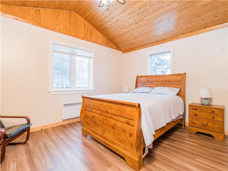 Sandy Feet Retreat GrandeDigue Cottage Rental GL29060