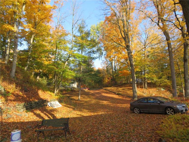 Bull Lake Cottage, Arden, Ontario Arden Cottage Rental GL29420 CottagesInCanada