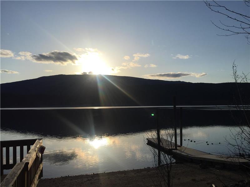 Sunny Waters cabins, on the Seymour Arm Cottage Rental GL29470