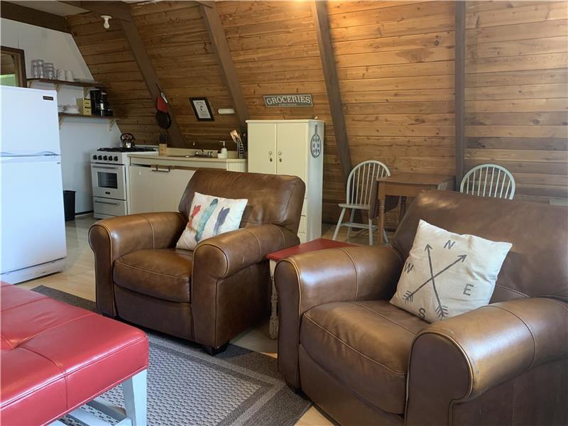 Sunny Waters cabins, on the Seymour Arm Cottage Rental GL29470