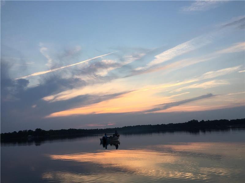 Four Seasons Waterfront Family Lyndhurst Cottage Rental GL29566