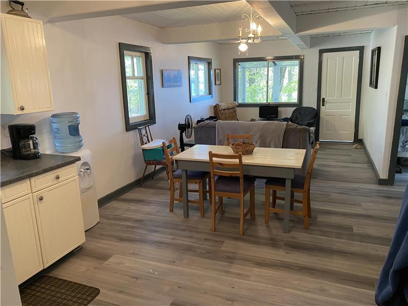 2 Cottages on Big Clear Lake, Arden Cottage Rental PL29621 CottagesInCanada