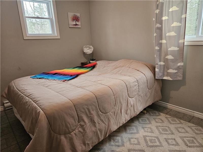 Waterfront Outaouais Sauna 45 min MulgraveetDerry Cottage Rental