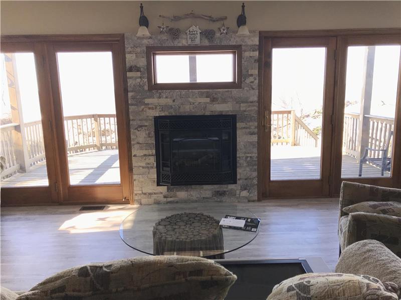 Waterfront Point Pelee Drive Leamington Cottage Rental GL29911