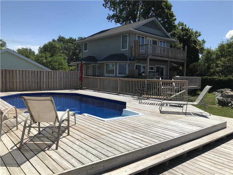 Waterfront Point Pelee Drive Leamington Cottage Rental GL29911