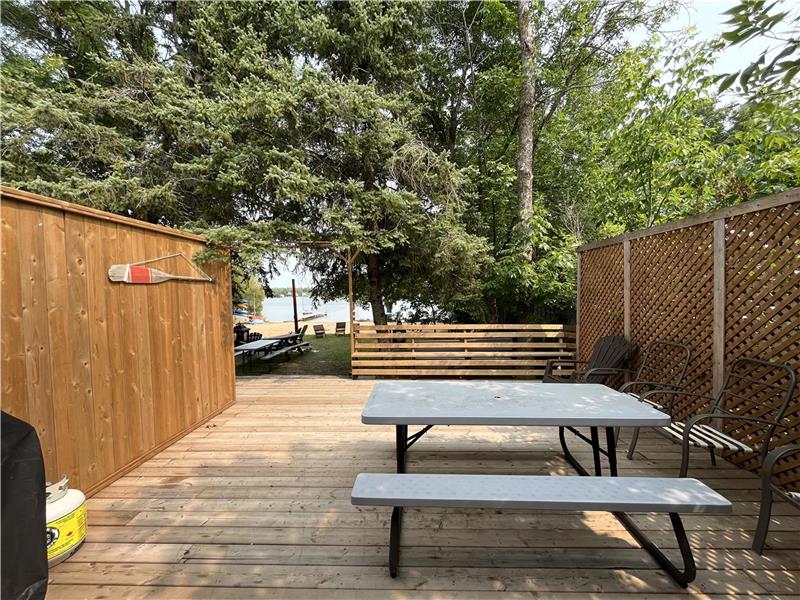 Summer Resort, Gull Lake, Manitoba Gull Lake Cottage Rental GL