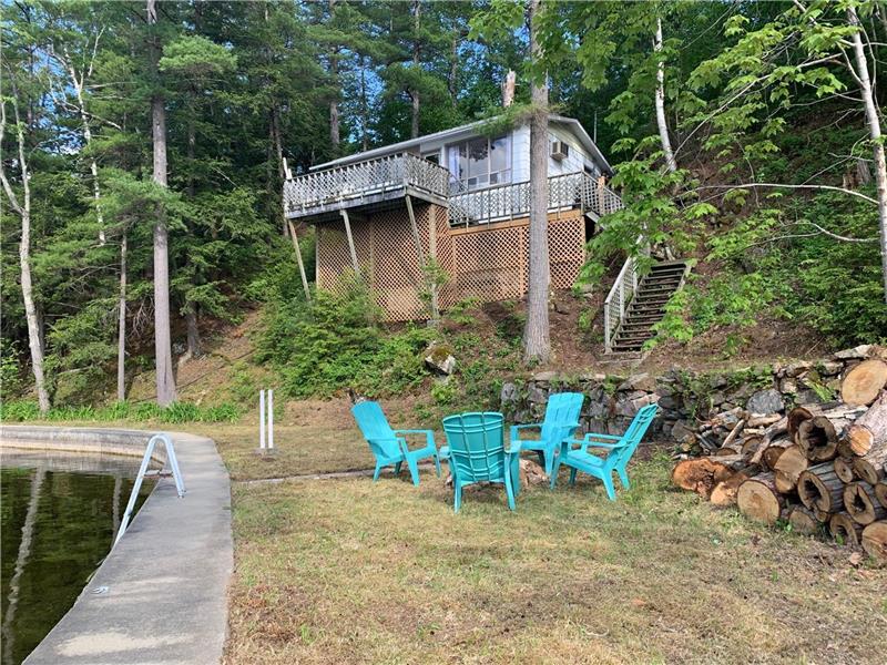 CROWS NEST on Charleston Lake Charleston Lake Cottage Rental GL30089 CottagesInCanada CROWS NEST on Charleston Lake Charleston Lake Cottage Rental GL30089 CottagesInCanada