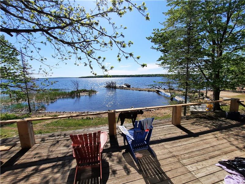 Boat access cottage on methodist Victoria Harbour Cottage Rental GL