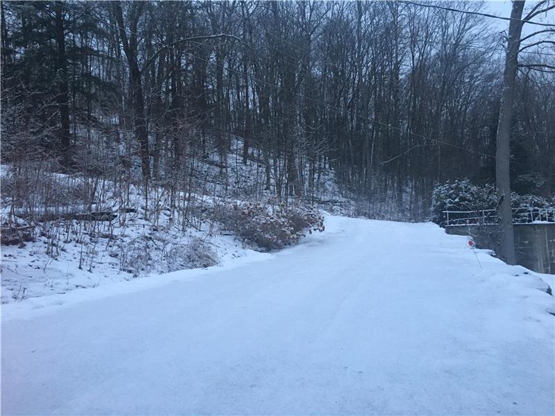 Crowe Cottage 3 bedroom Marmora Cottage Rental GL30563