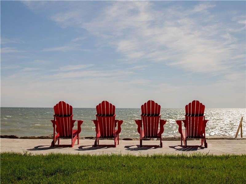 Stunning Lake Erie Beach House Dunnville Cottage Rental PL30698