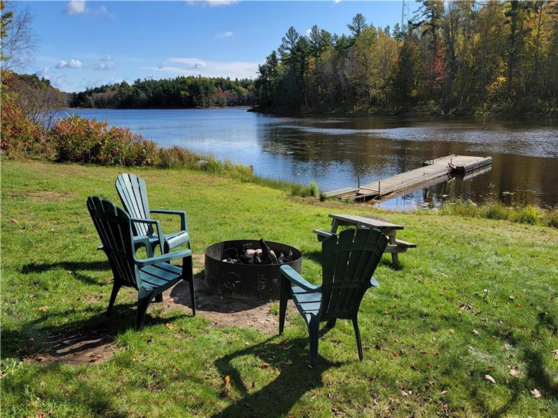 Spacious Cottage Parry Sound Cottage Rental GL30891 CottagesInCanada