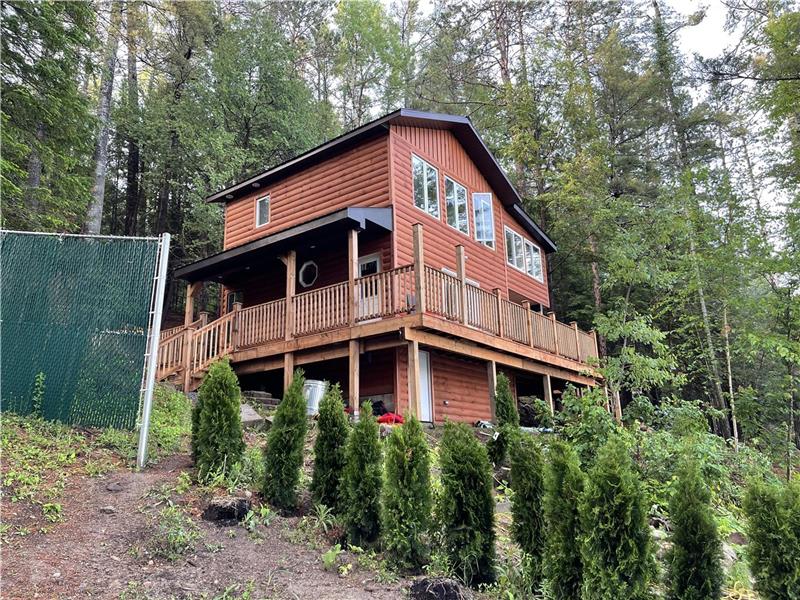 Calabogie Pearl The Lakeside Calabogie Cottage Rental DI30909