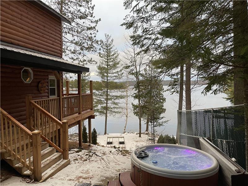 Calabogie Pearl The Lakeside Calabogie Cottage Rental DI30909