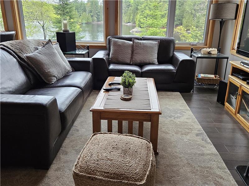 Dunchurch /Whitestone Lake Family Parry Sound Cottage Rental GL