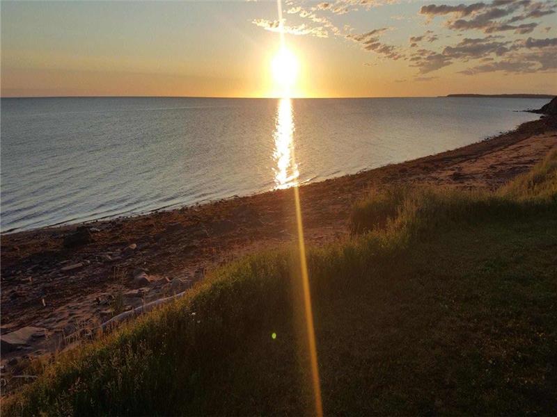 Beachfront Home North Shore Malagash Cottage Rental GL31302