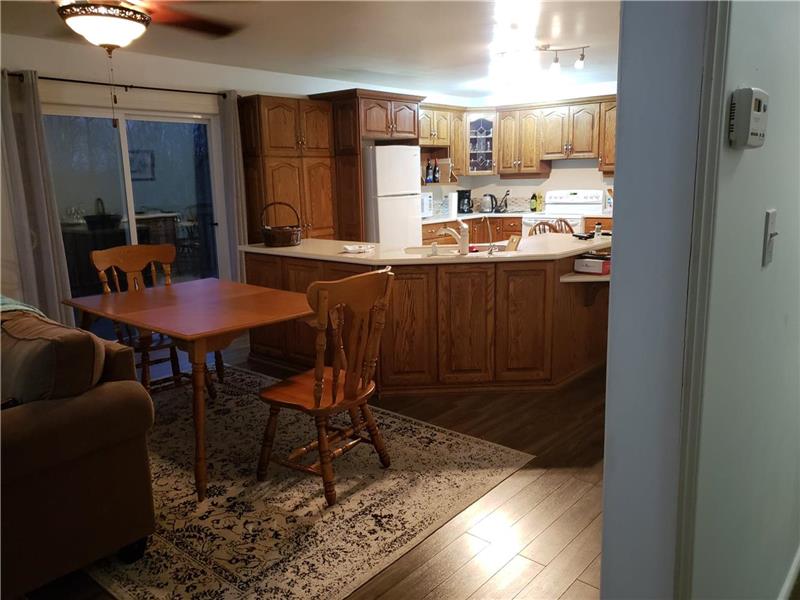 Commanda Lake Four Season Restoule Cottage Rental PL31540