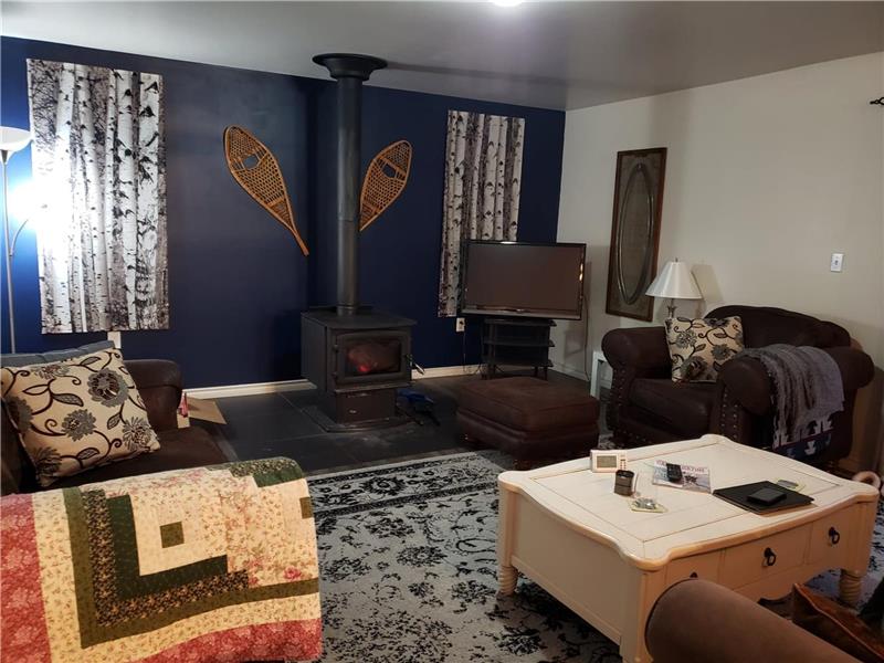 Commanda Lake Four Season Restoule Cottage Rental DI31540