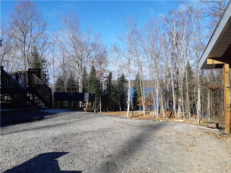 Commanda Lake Four Season Restoule Cottage Rental DI31540