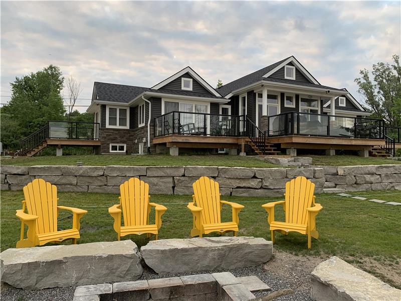 Mitchell Lake Waterfront Cottage Kirkfield Cottage Rental DI31684