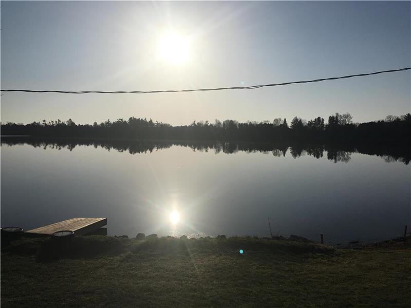 Oasis on Beaver Lake Erinsville Cottage Rental GL31927