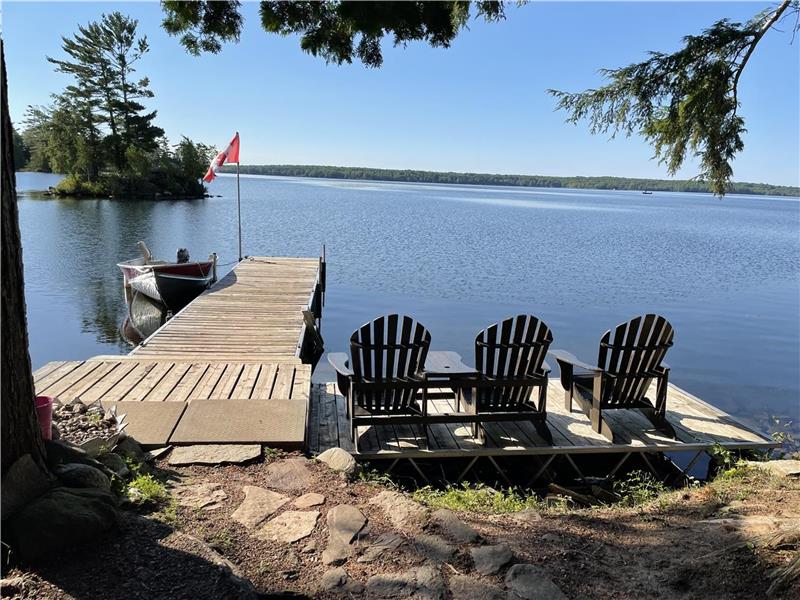 Ontario Round Lake Retreat, Havelock Cottage Rental DI31938