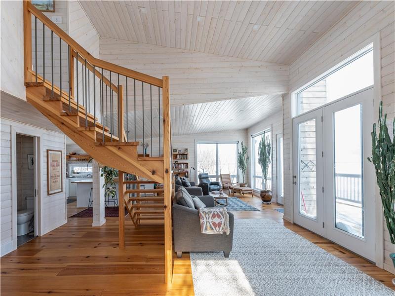 Willow Island Lake House Gimli Cottage Rental GL31960