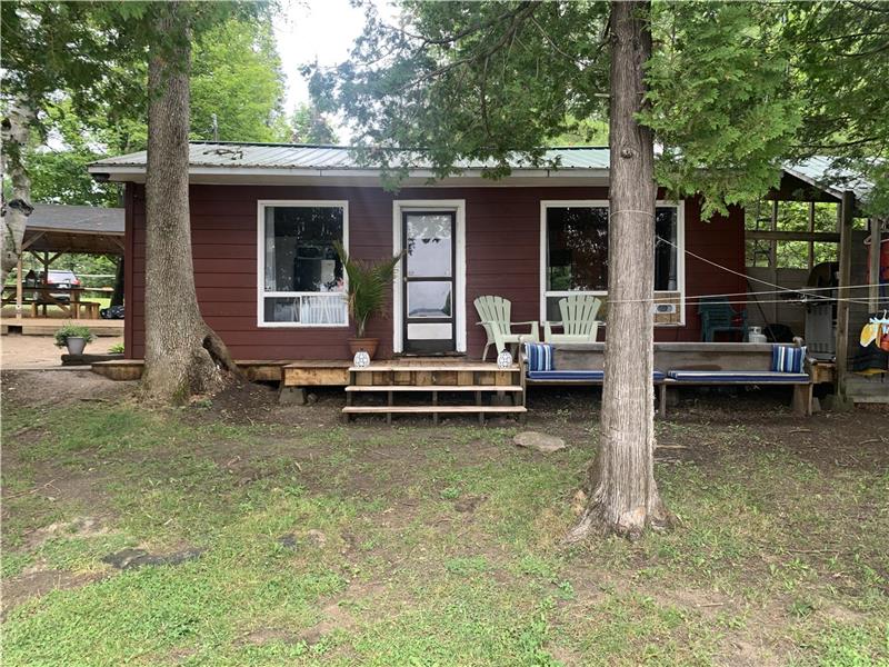 Fully booked for 2022 season Mcdonalds Corners Cottage Rental GL