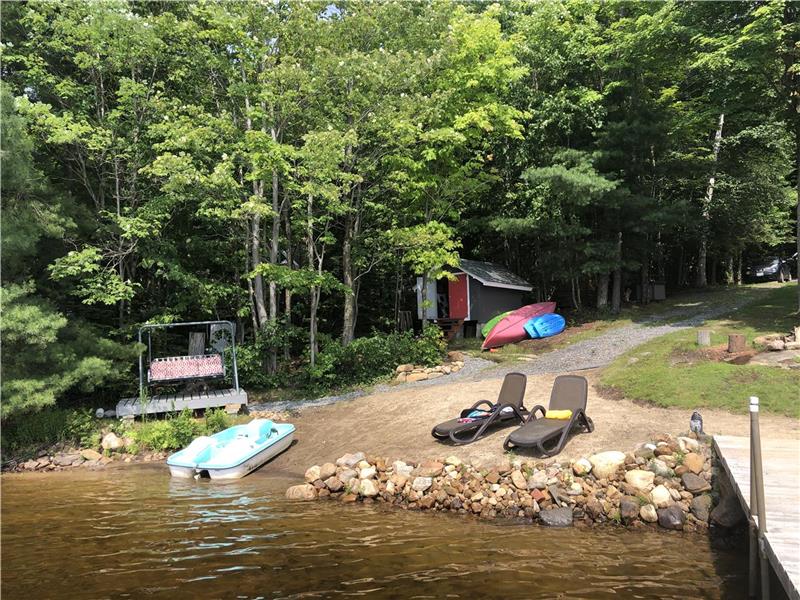 Muskoka waterfront paradise! A/C, Lake Of Bays Cottage Rental DI