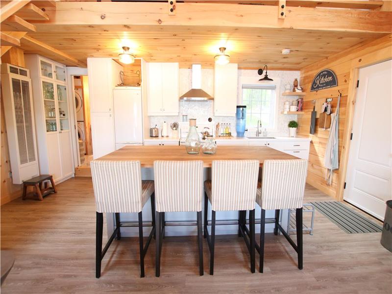 To The Cozy Cabin On Mcdonalds Corners Cottage Rental DI