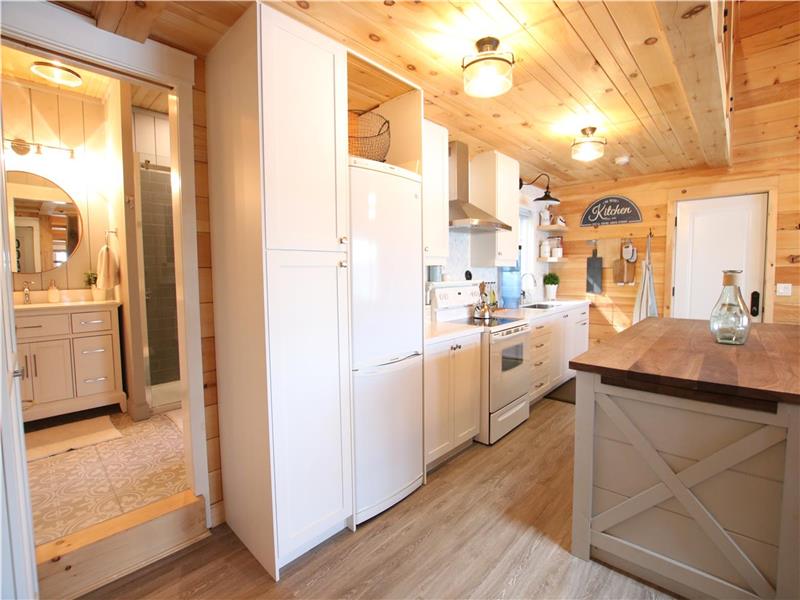 To The Cozy Cabin On Mcdonalds Corners Cottage Rental DI