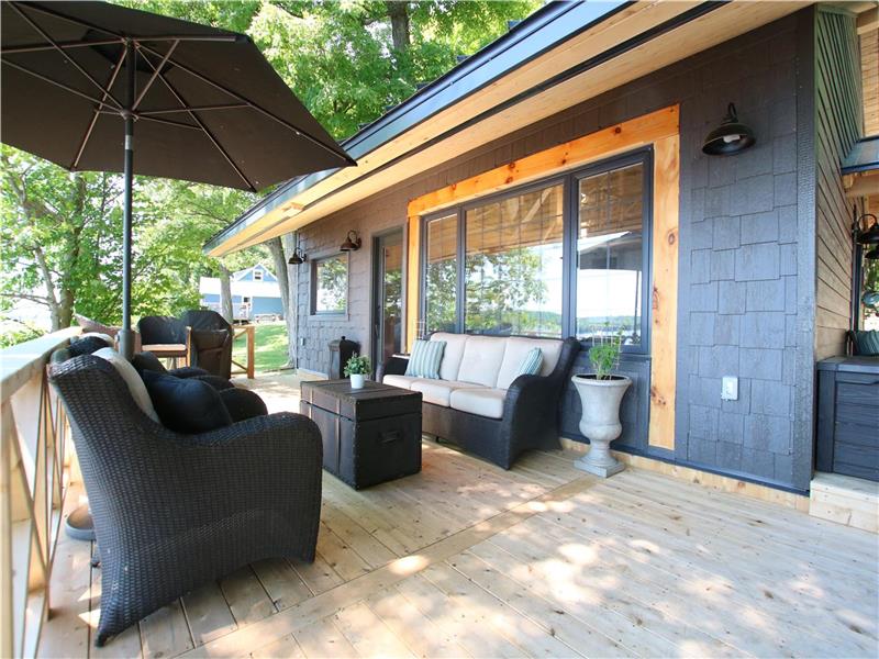 To The Cozy Cabin On Mcdonalds Corners Cottage Rental DI