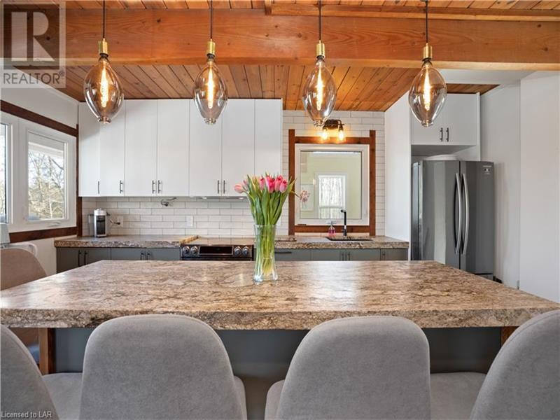 Summer Paradise On A Silver Lake Muskoka Lakes Cottage Rental PL