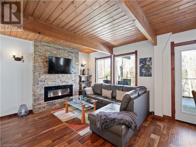 Summer Paradise On A Silver Lake Muskoka Lakes Cottage Rental PL