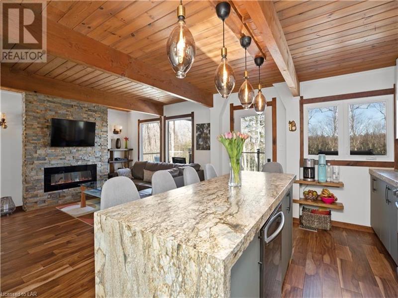 Summer Paradise On A Silver Lake Muskoka Lakes Cottage Rental PL