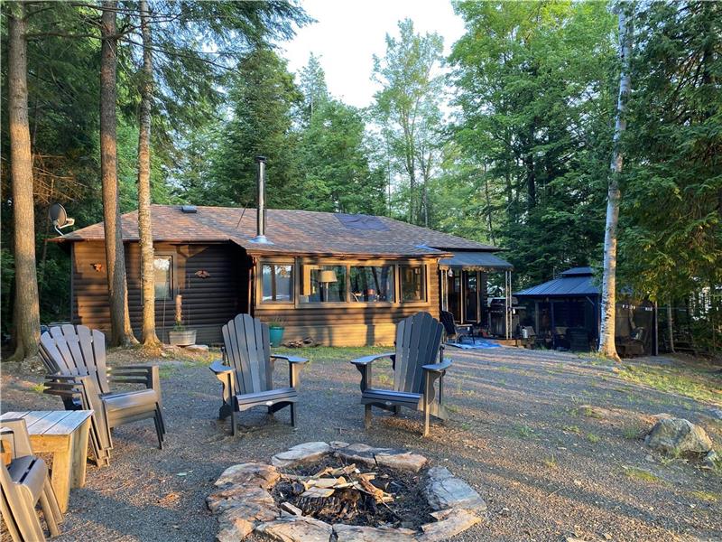 Bancroft area Bancroft Cottage Rental PL32294 CottagesInCanada