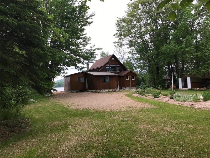 Old Docs Place Now booking for Combermere Cottage Rental GL32551