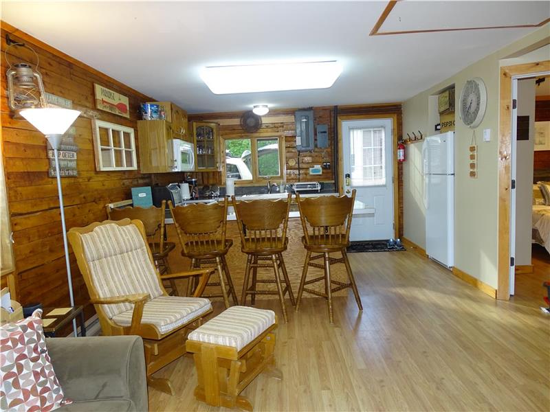 The KUBI Waterfront Cottage Calabogie Cottage Rental DI32591