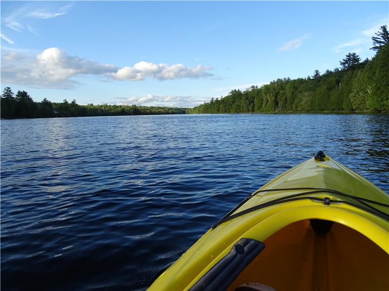 The KUBI Waterfront Cottage Calabogie Cottage Rental DI32591