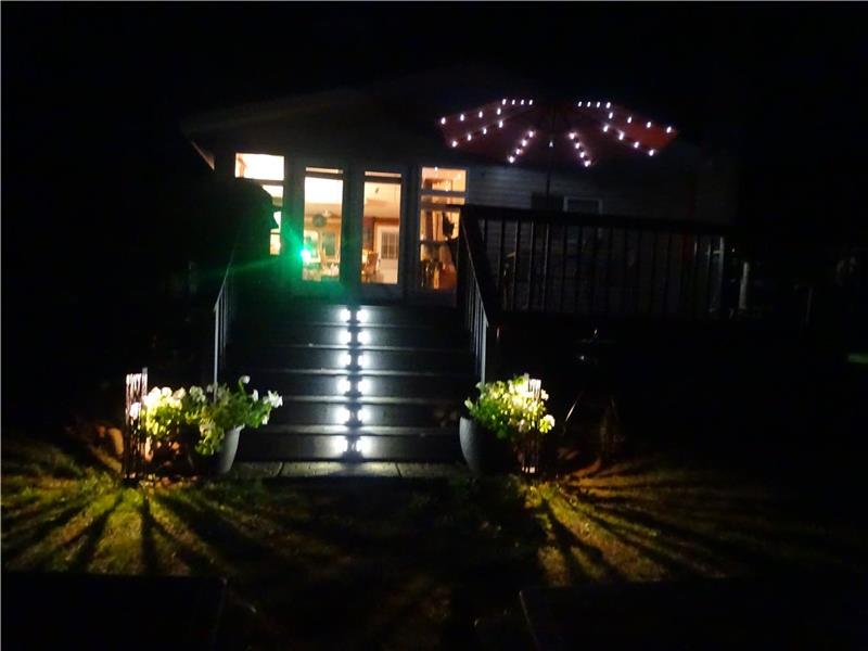 The KUBI Waterfront Cottage Calabogie Cottage Rental DI32591