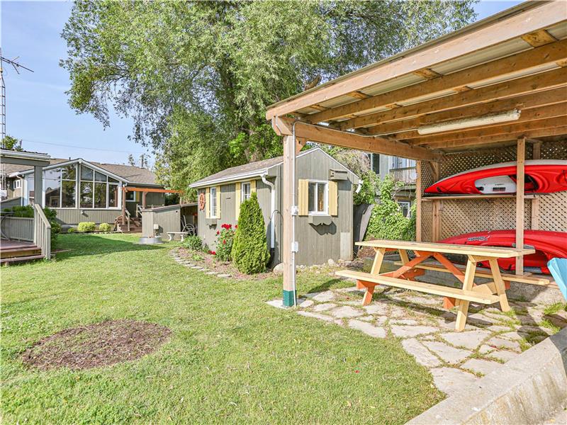 New Listing Bayside Lake House in Erieau Cottage Rental GL32597